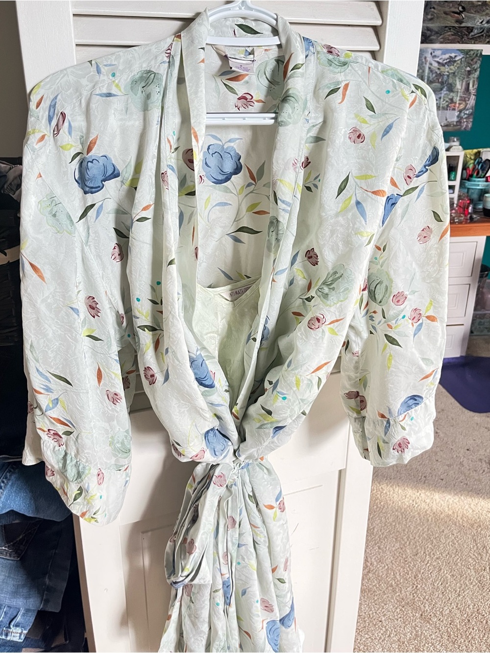 Matching robe + nightie; 100%silk